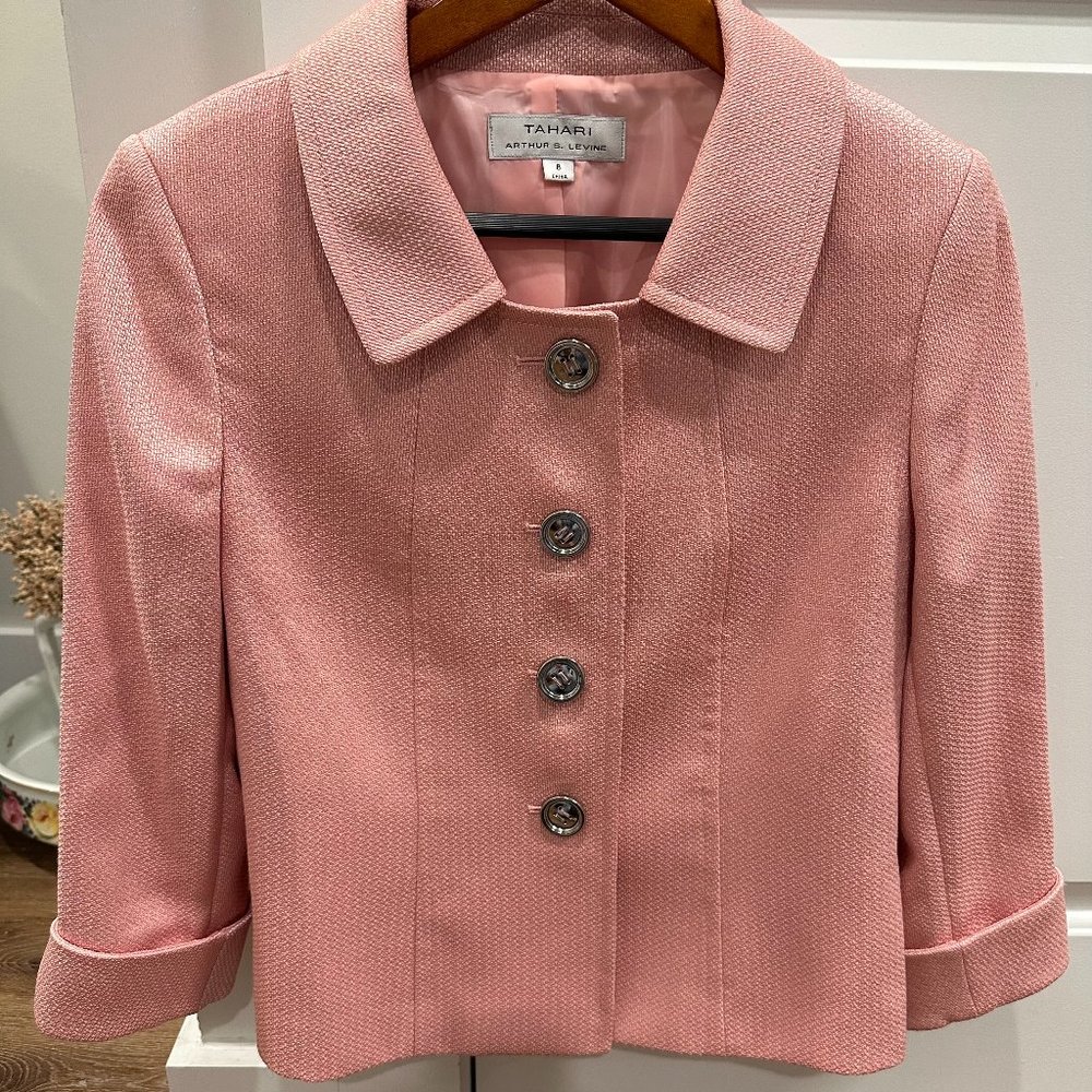 TAHARI 3/4 SLEEVE TAILORED BLAZER | SIZE: 8